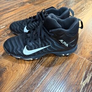 Nike Alpha Menace Shark 2 Black White Football Cleats Kids 4Y AQ7654-001